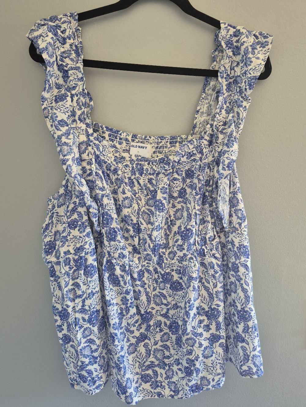 Old Navy Bohemian Boho Summer Beach White And Blue Floral Ruffle Strap Tank Xxl